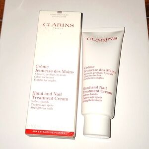 Clarins hand and nail treatment cream